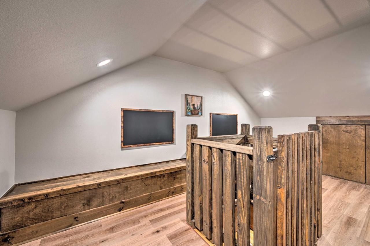 Broken Bow Lazy Dog Lodge With Hot Tub, Pool Table Εξωτερικό φωτογραφία